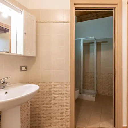 Da Generoso 公寓 佩萨罗